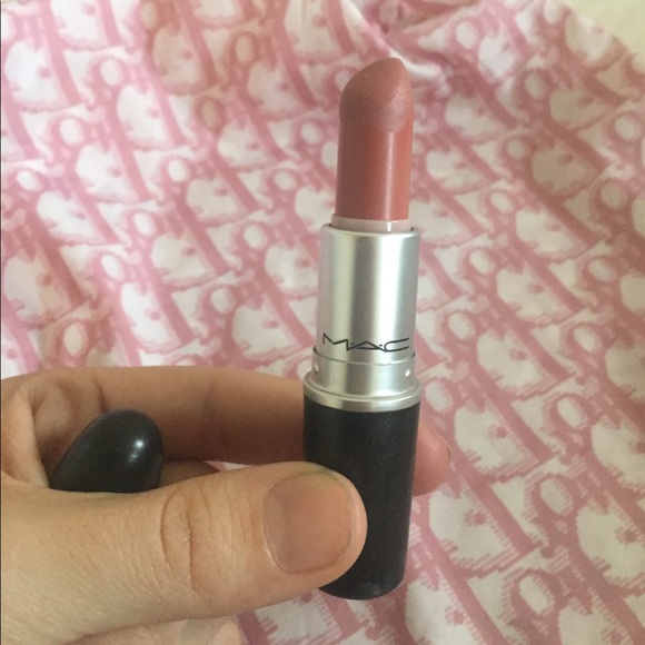 Auth MAC velvet teddy matte lipstick used once - Picture 4 of 7